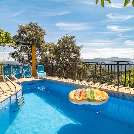 Amazing Cottage In Algatocin With Kitchen エクステリア 写真